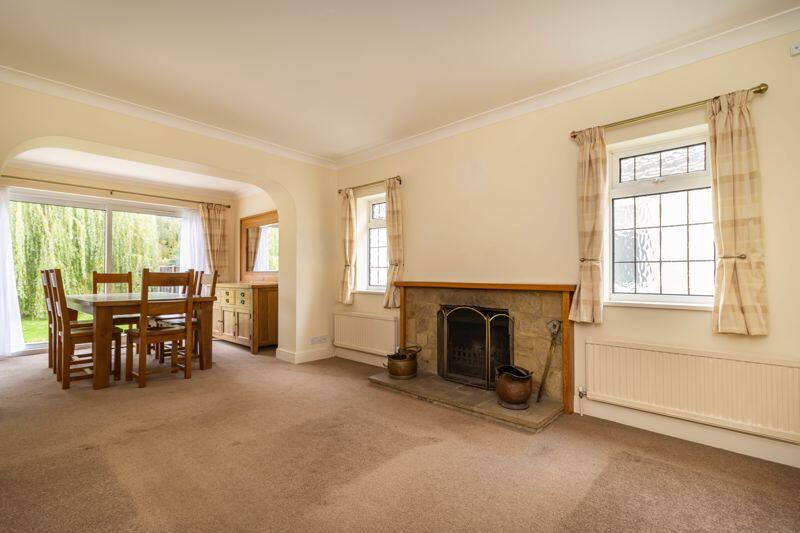 Rushton Avenue, South Godstone photo 4