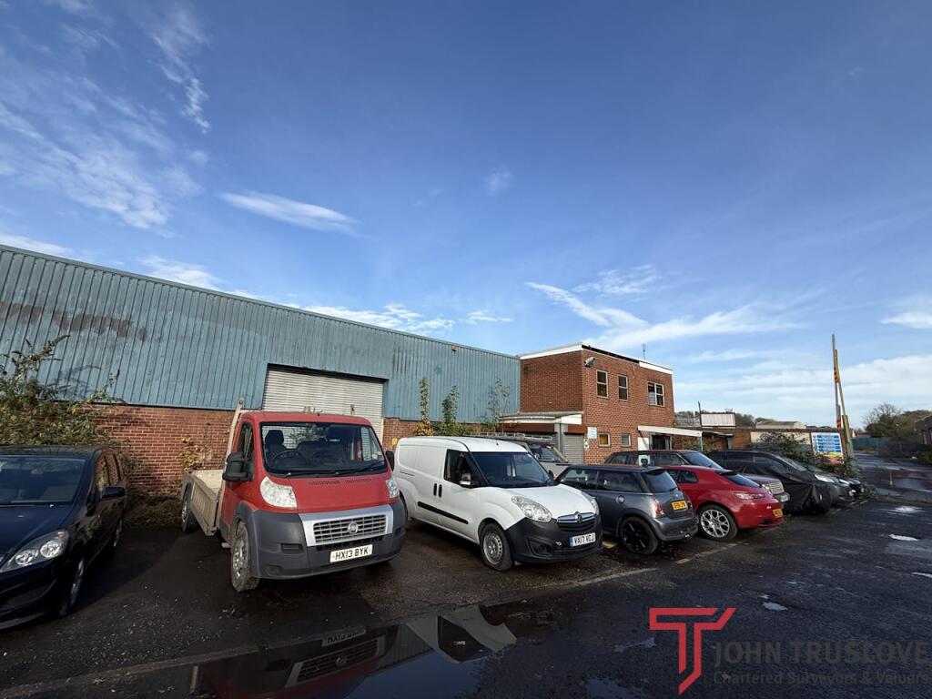 Additional image 12 of Hewell Road, Redditch, B97 6AN