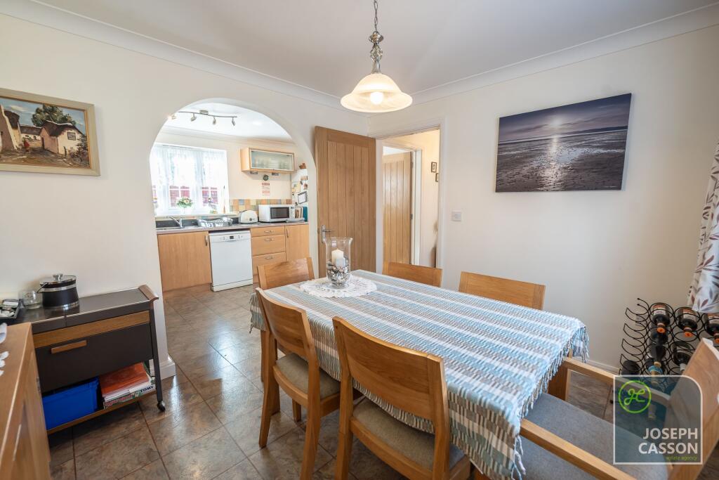 House in Taunton - View 4