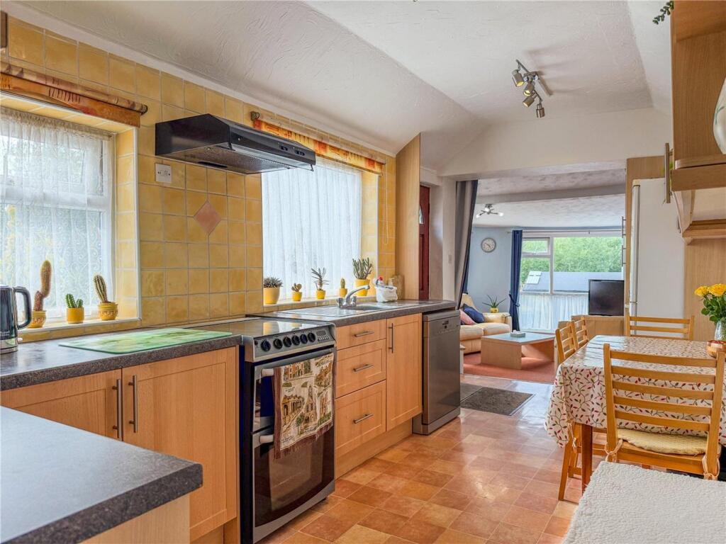 House in Christchurch, Purewell - View 2