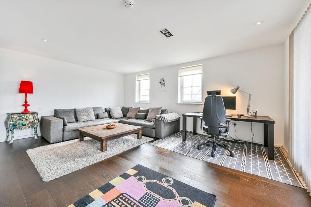 Main image of property: Wharf Road, Angel, London, N1