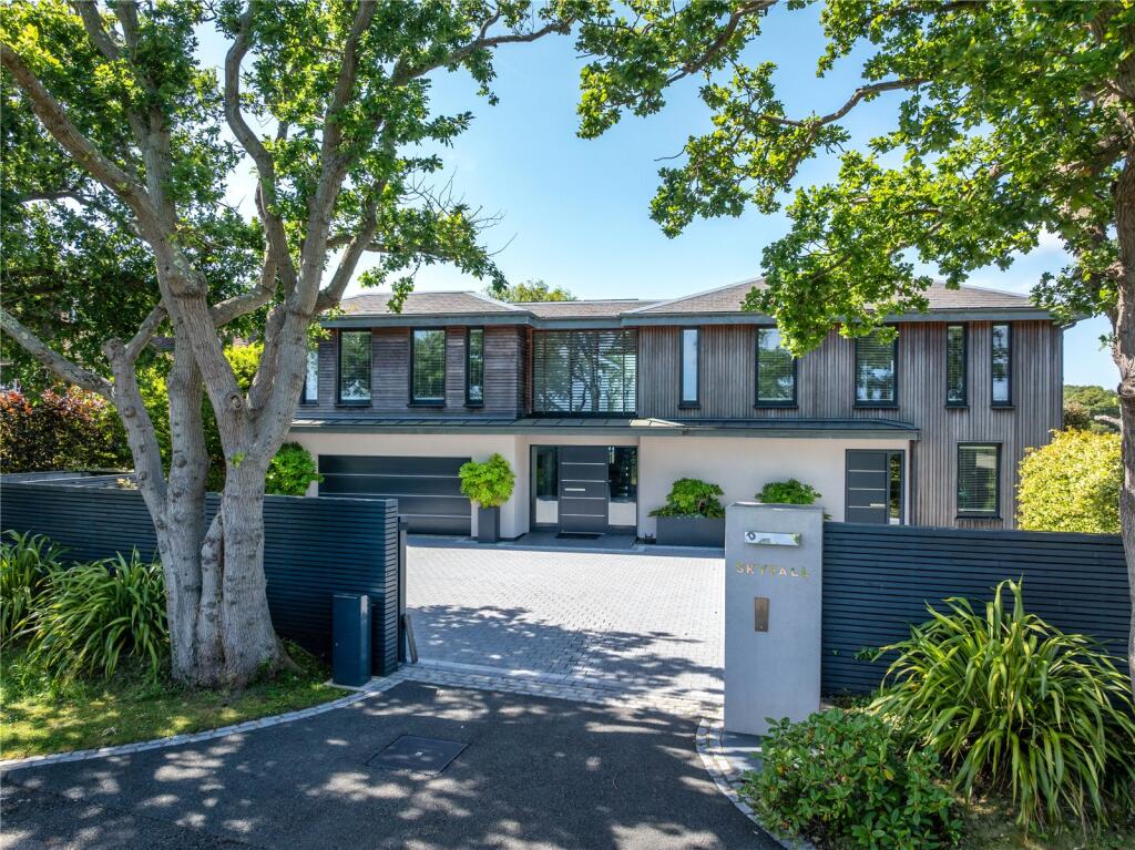 Main image of property: Smugglers Lane, Bosham, Chichester, West Sussex, PO18