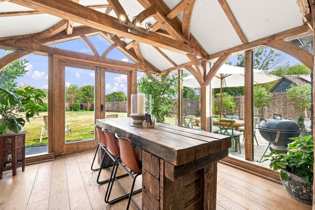 House in Romford - View 4