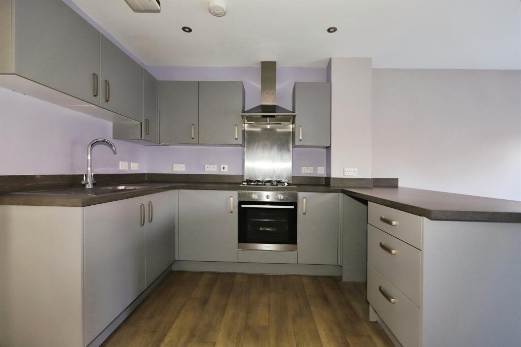House in Wolverhampton, Perry Hall - View 5