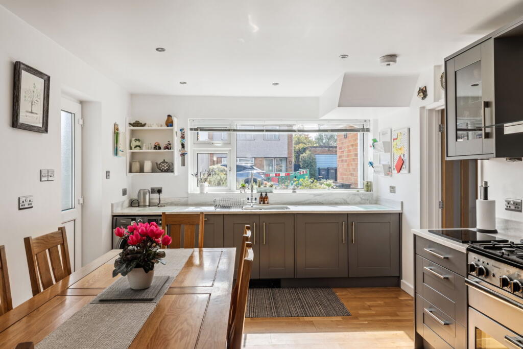 House in Tonbridge - View 4
