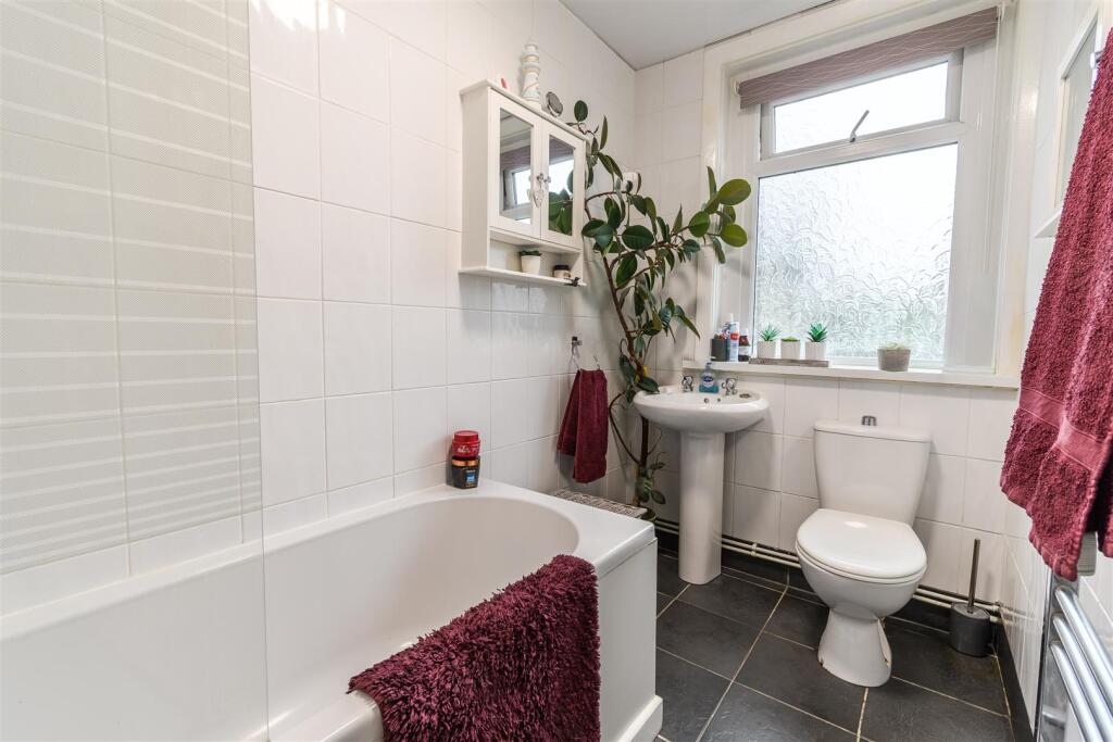 House in Barry, Colcot - View 5