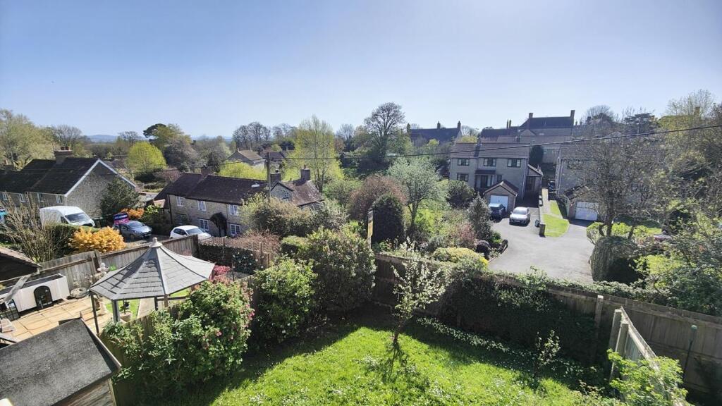 Additional image 2 of Summerfields, Henstridge, Templecombe