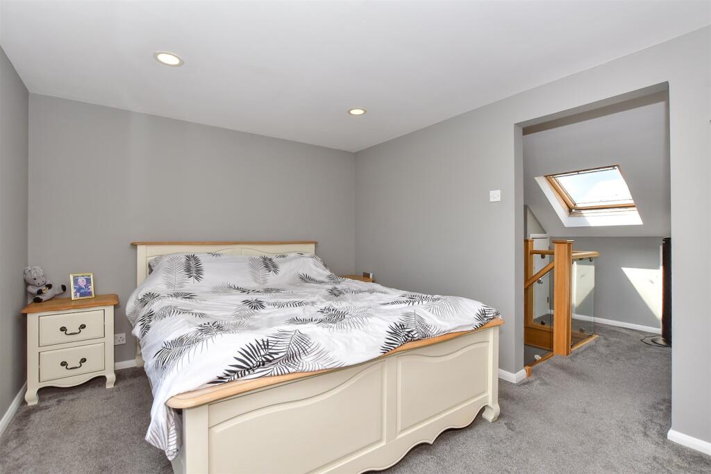 4-bed semi-detached on Royston Gardens, St Margarets-At-Cliffe, Dover, Kent, £410,000