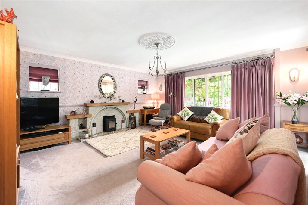 House in Guildford - View 4