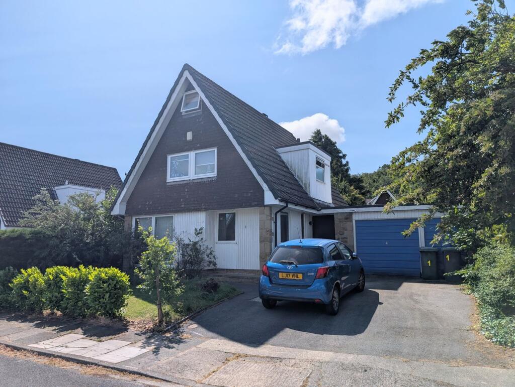 Main image of property: Hollin Wood Close, Moorhead, Shipley, BD18