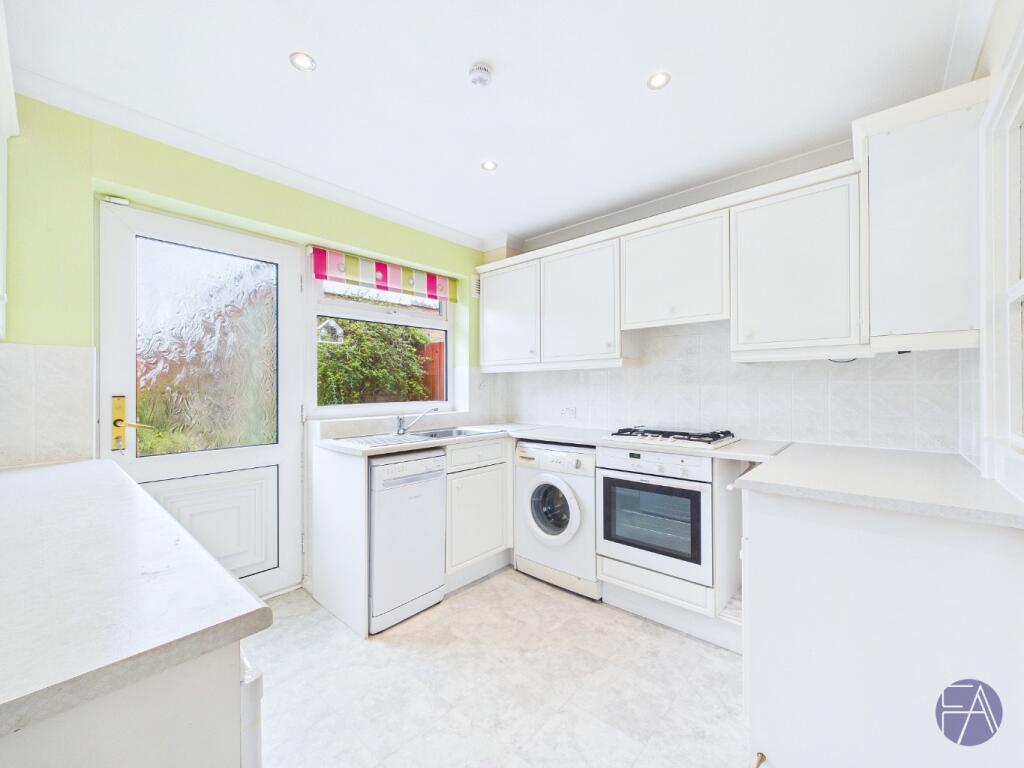 House in Sefton, Formby - More