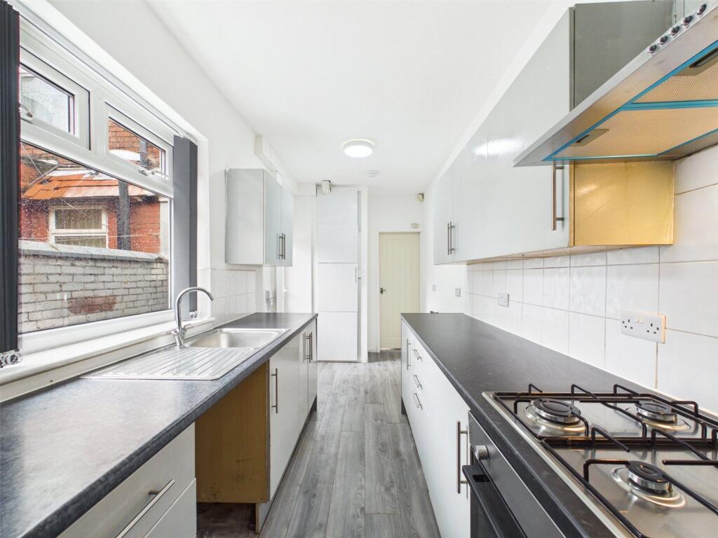 Hemmons Road, Longsight, Manchester, M12 photo 4