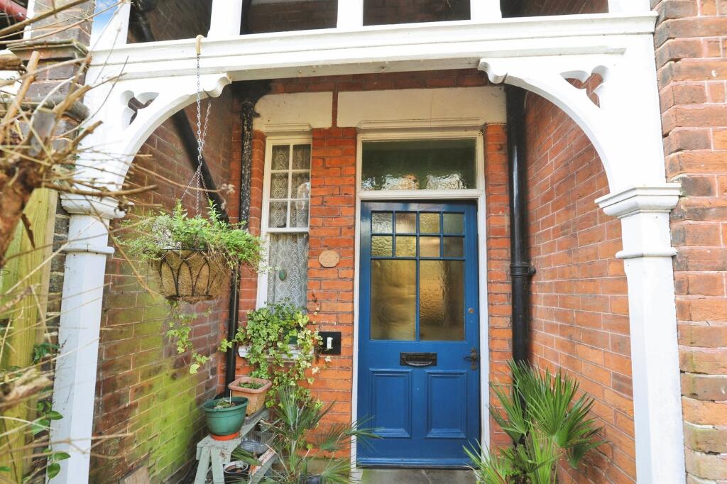 Woodland Vale Road, St. Leonards-On-Sea - View 2