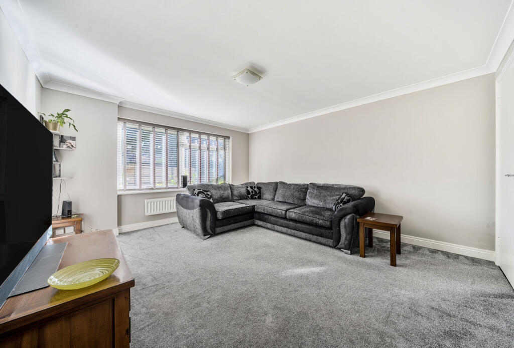 Main image of property: Doods Park Road, Reigate, Surrey, RH2