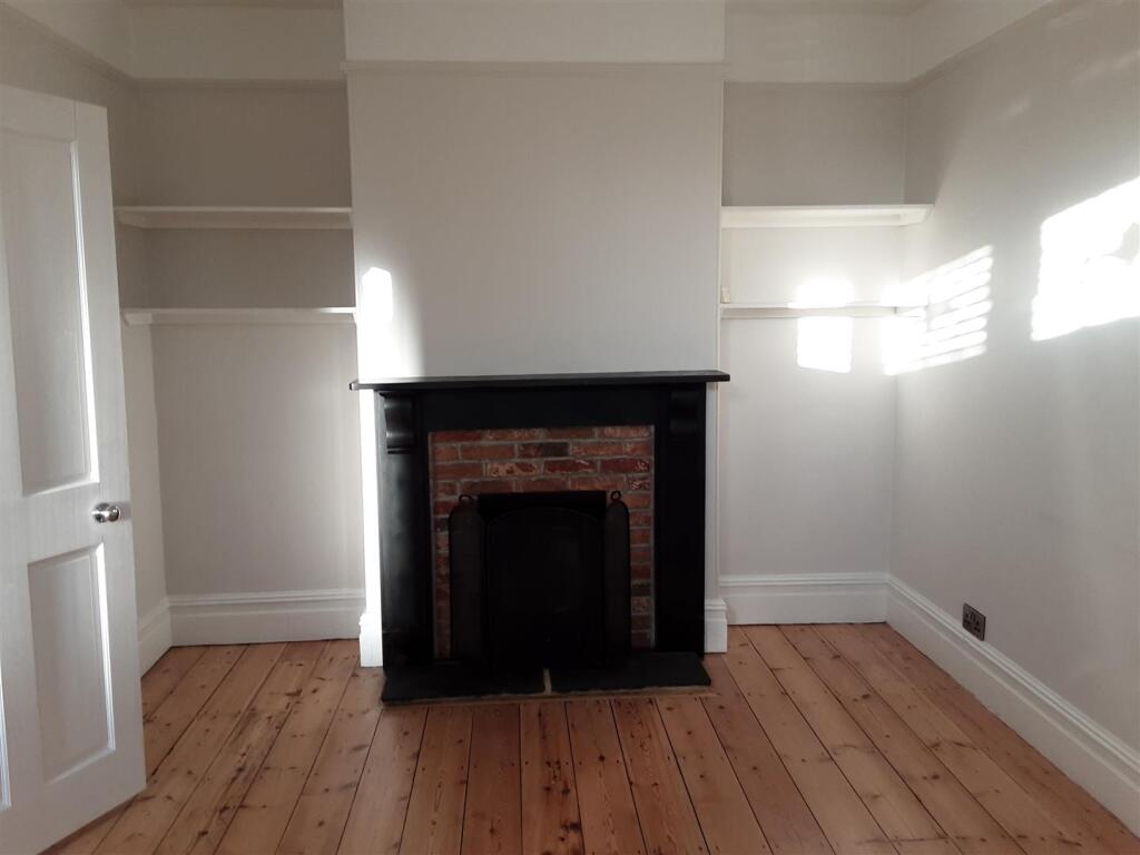 House in South Kesteven, Stamford - View 5