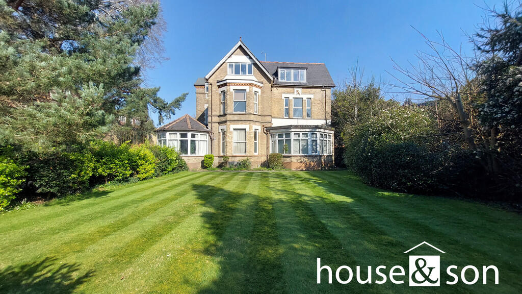 Main image of property: Exceptional East Cliff Investment Opportunity, Christchurch Road, Bournemouth BH1