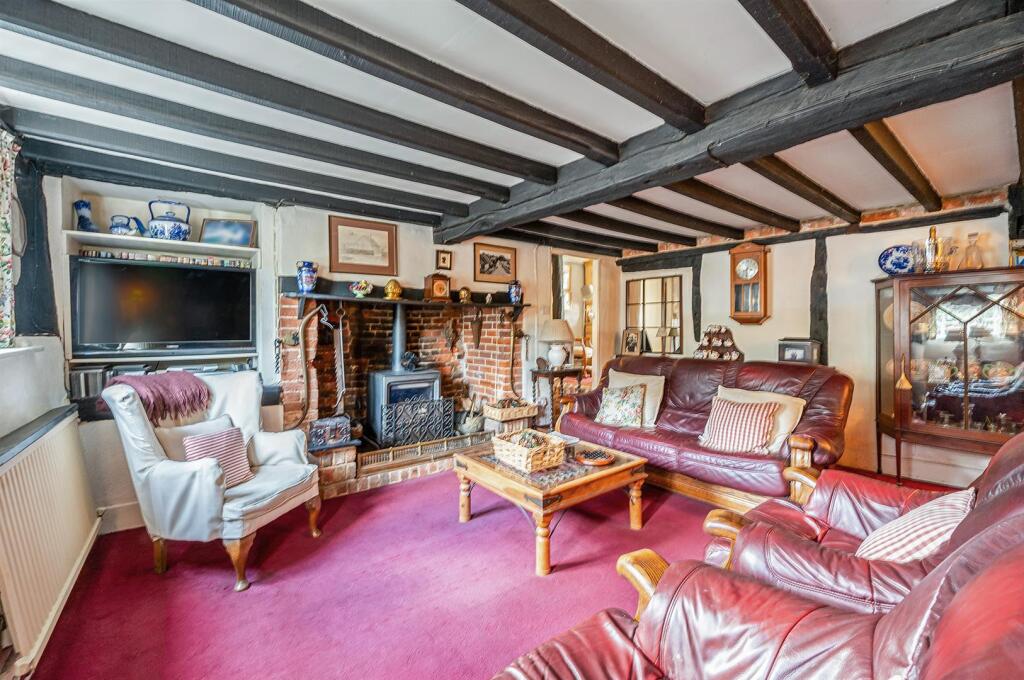 House in Southampton - More