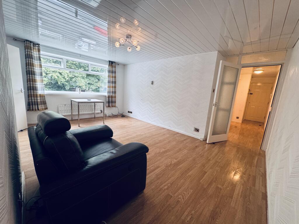 Apartment in Manchester - View 5