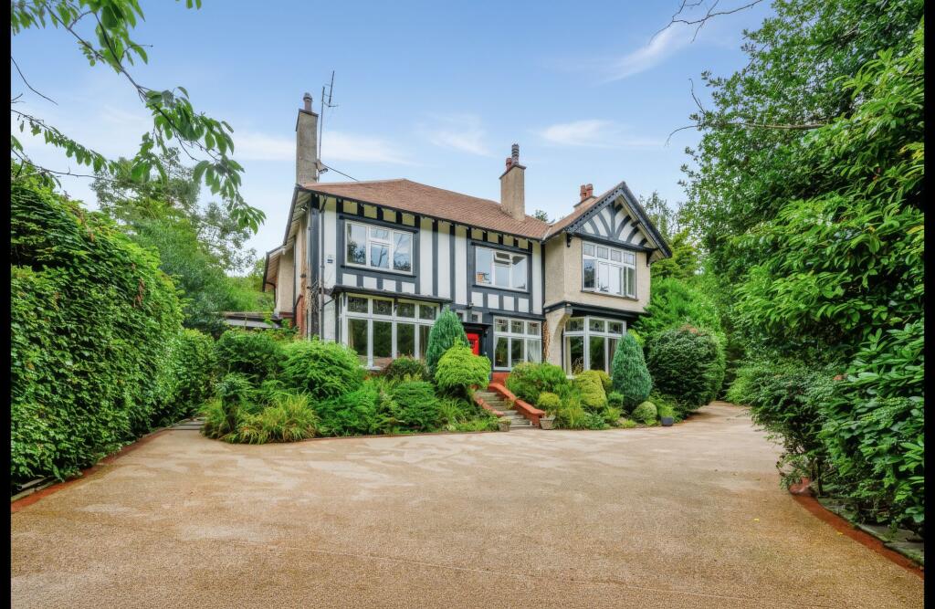 Main image of property: Granville Park, Aughton, L39