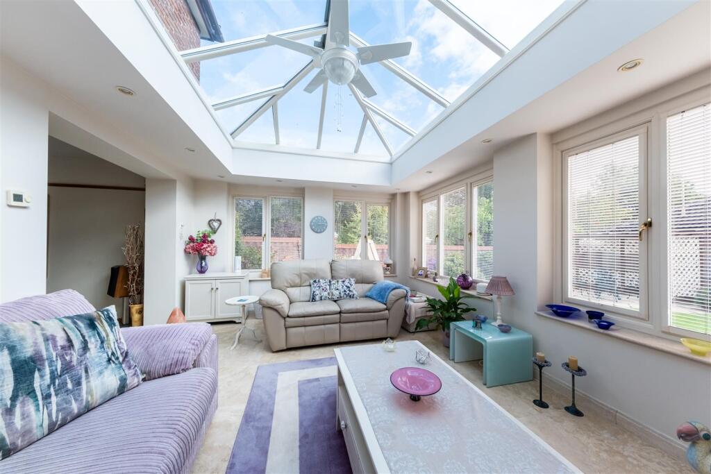 House in Crewe - View 5