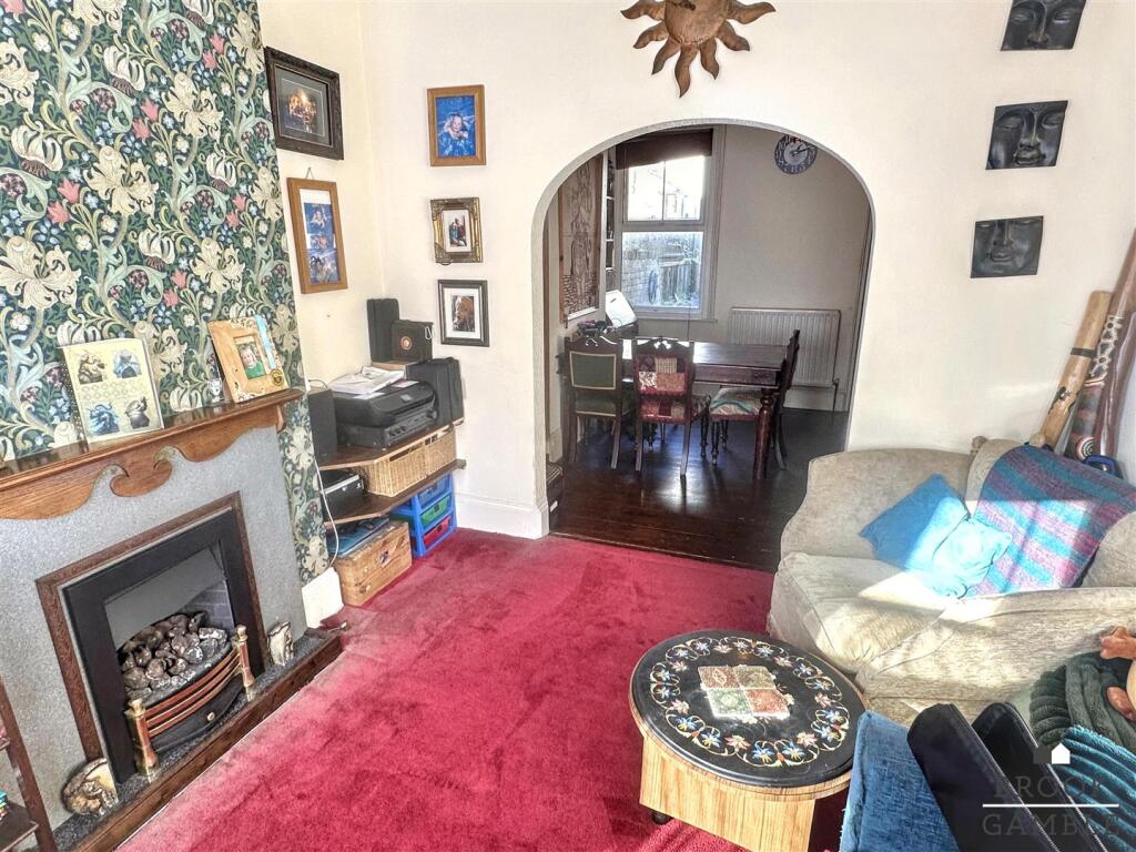 House in Eastbourne, East Sussex - View 3