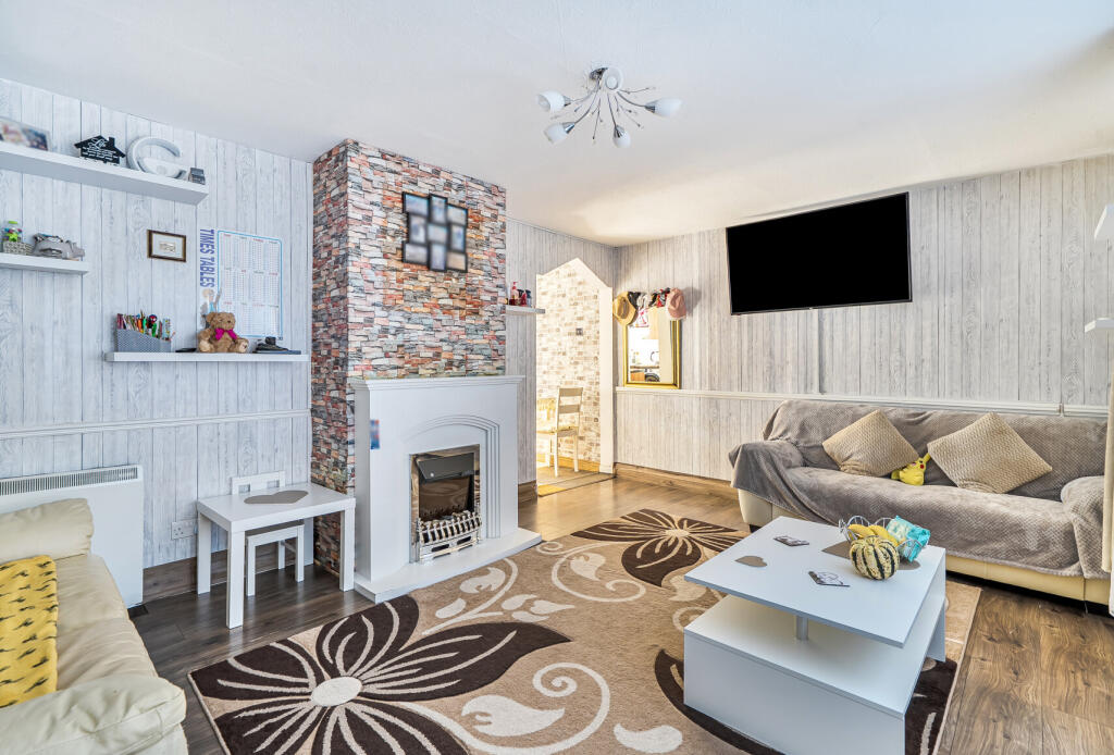 Main image of property: Windsor Drive, Yate, Bristol, Gloucestershire, BS37