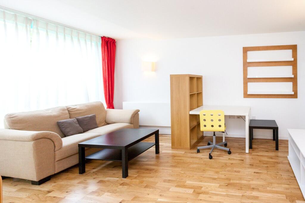 Main image of property: Station Approach, Hayes, UB3