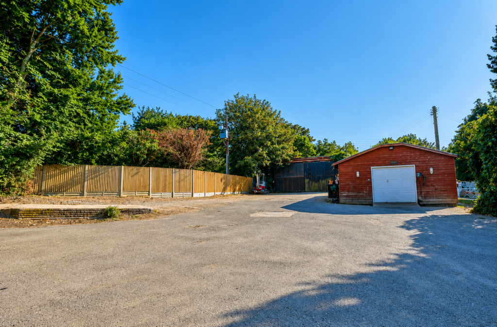 House in Dover, Sutton - View 4