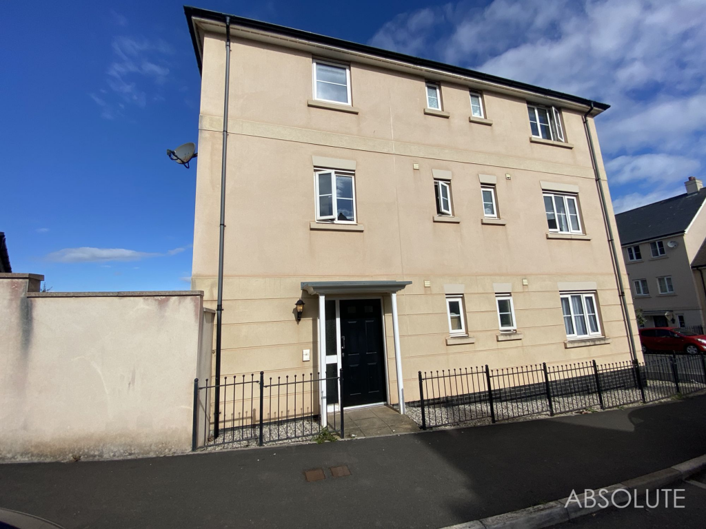 Main image of property: Roscoff Road, Dawlish, EX7