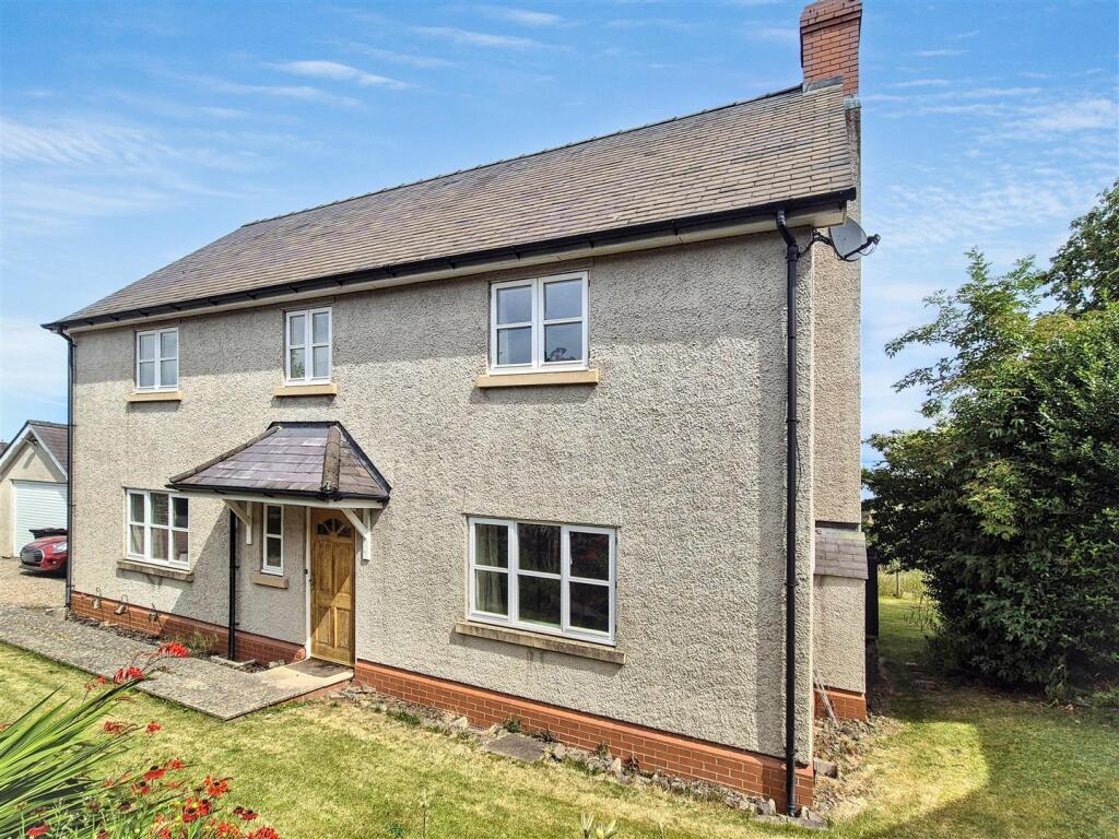 House in Shrewsbury - View 2