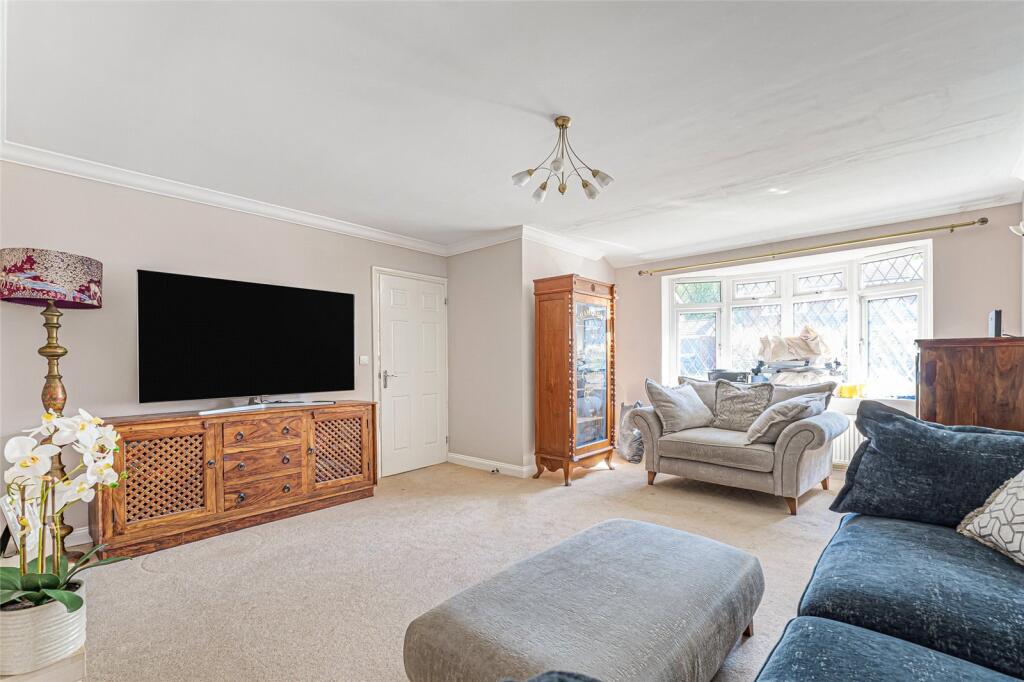 House in Watford - View 2