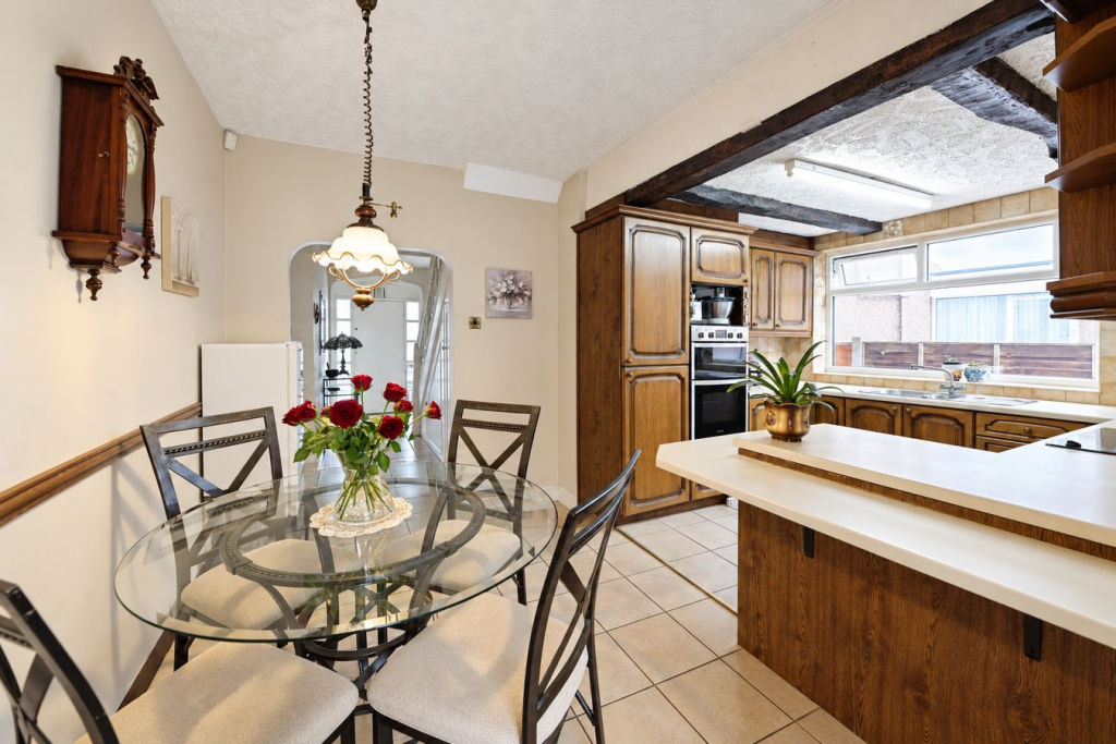 House in Ilford - View 4