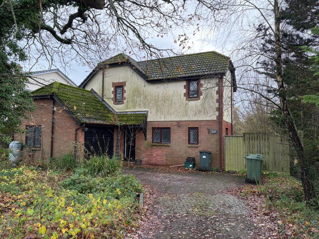 Main image of property: 5 Croft Road, Ogwell, Newton Abbot, Devon TQ12 6BQ
