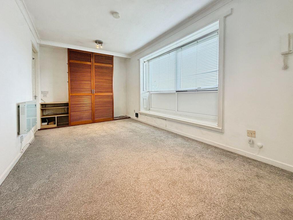 Apartment in North Tyneside, Benton - View 2