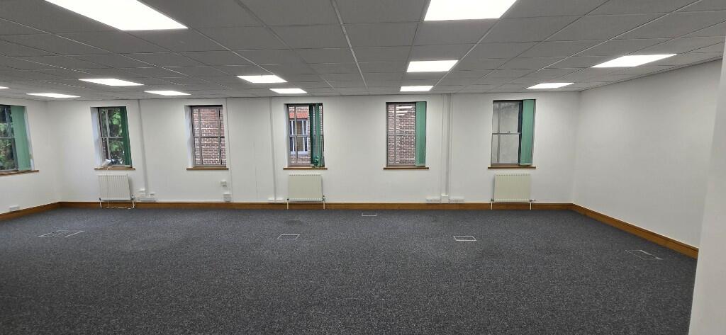 Additional image 6 of 3 Kinsbourne Court, 96/100 Luton Road, Harpenden, AL5 3BL