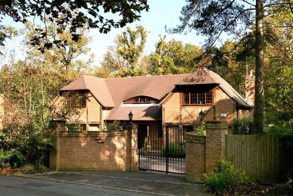 Main image of property: Westwood Road, Windlesham, Surrey, GU20