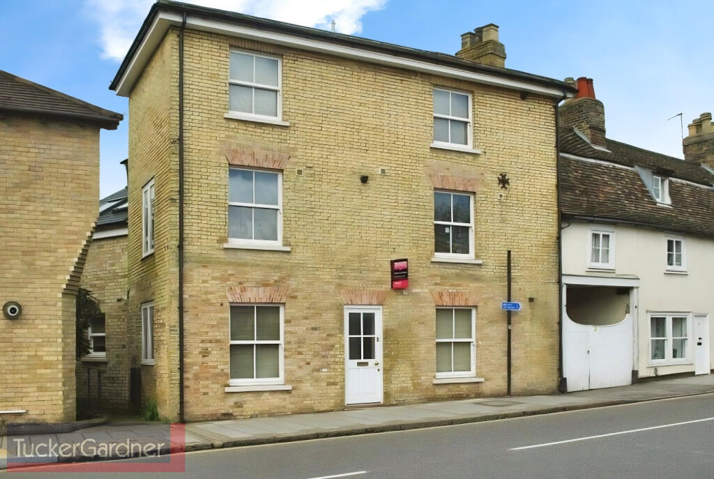 Main image of property: Castle Street, Cambridge