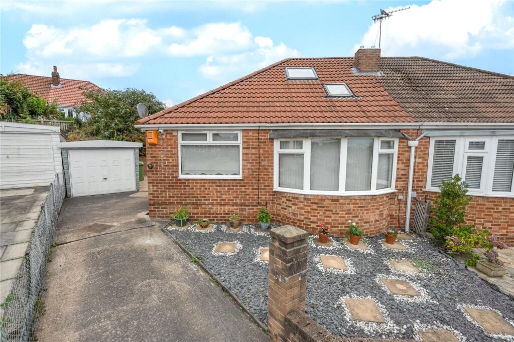 Main image of property: High Moor Grove, Leeds, West Yorkshire