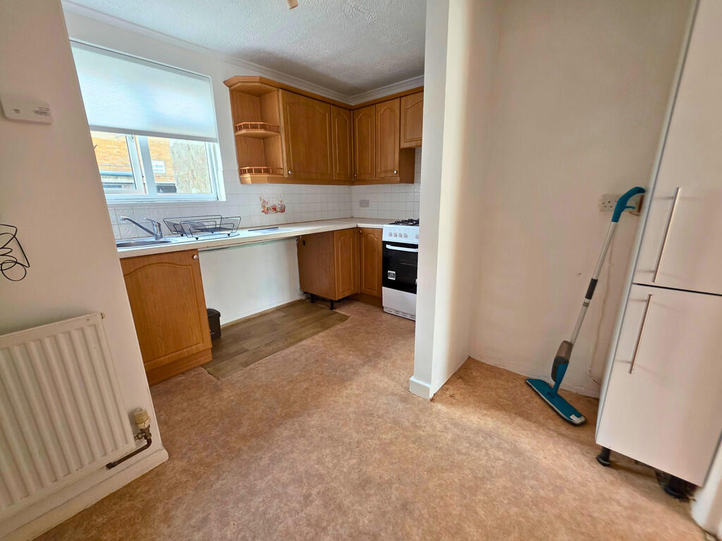 Chapelhay Heights , Weymouth photo 4