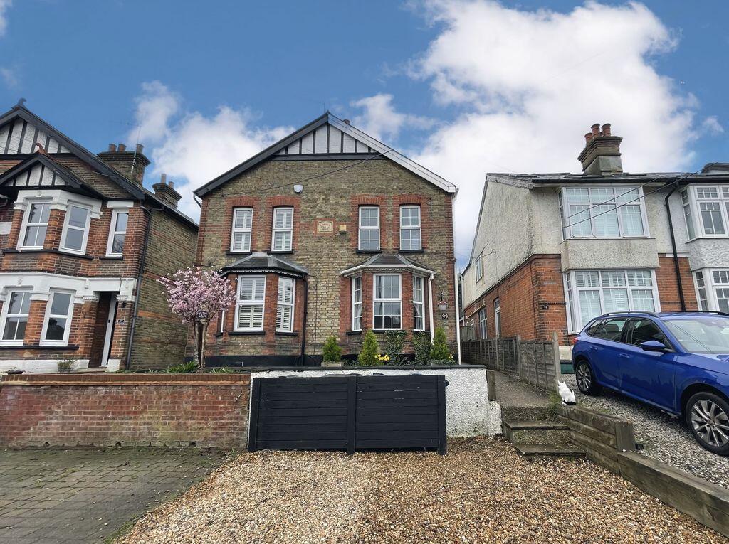 Main image of property: Wooburn Green - Character Property