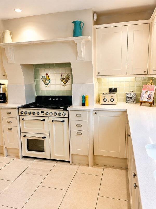 House in Mole Valley, Surrey - View 4