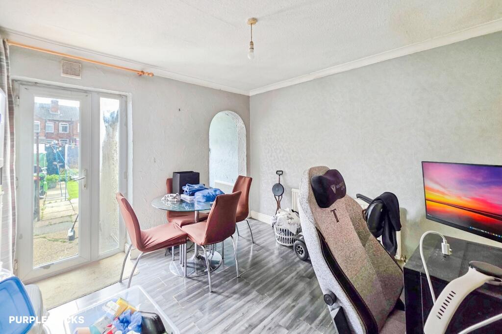 House in Nottingham - View 4