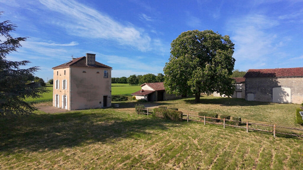 Main image of property: Poitou-Charentes, Charente, Ruffec