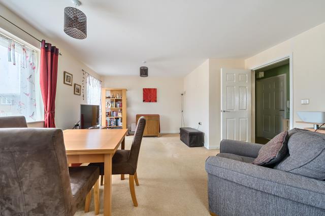 Arbor House, Newbury - View 5