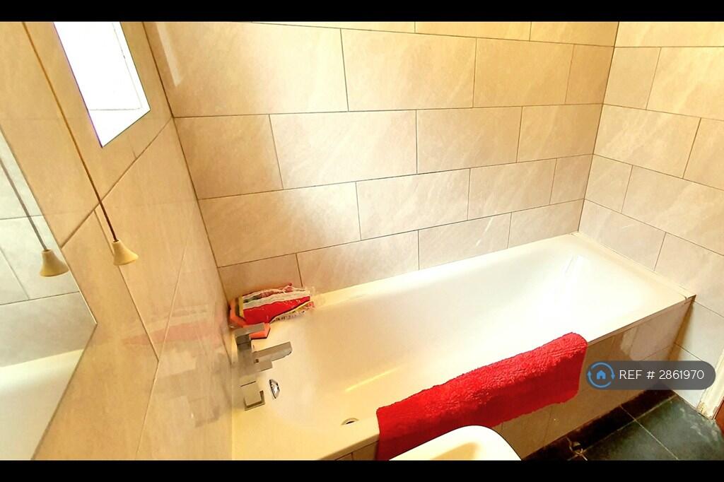 Additional image 10 of Chatsworth Road, Poole, BH14