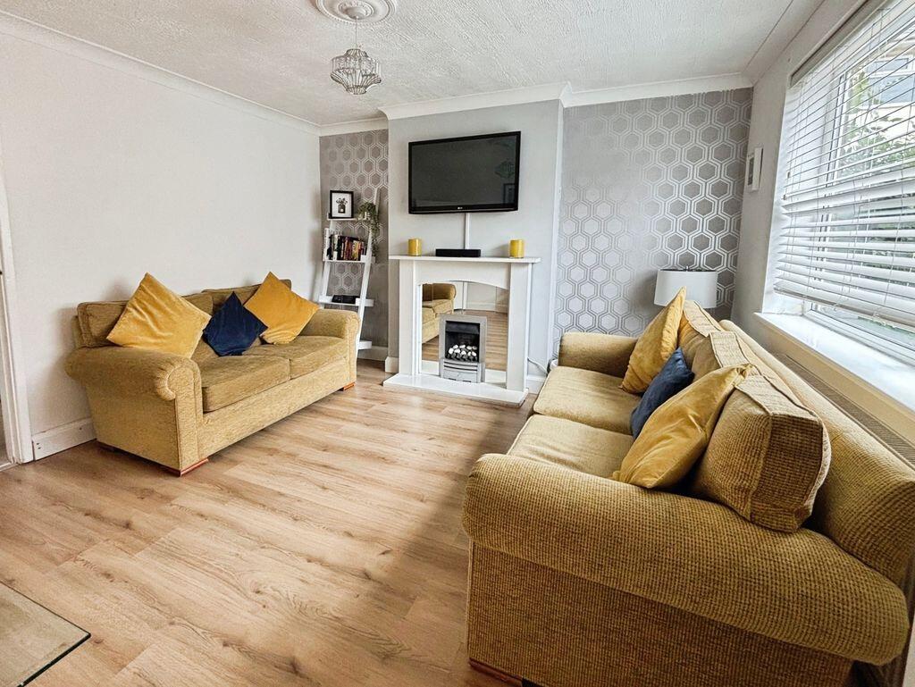 Grange Avenue, Aldridge, WS9 8HJ photo 4