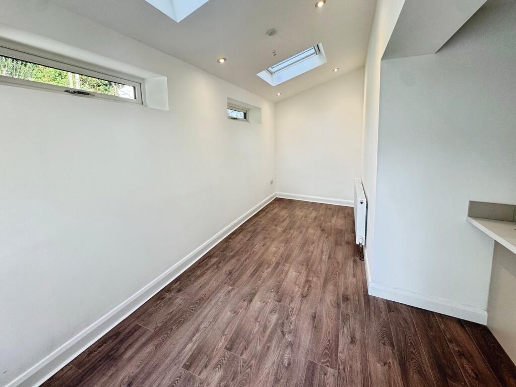 Additional image 4 of Parkwood Road, Shipley, BD18