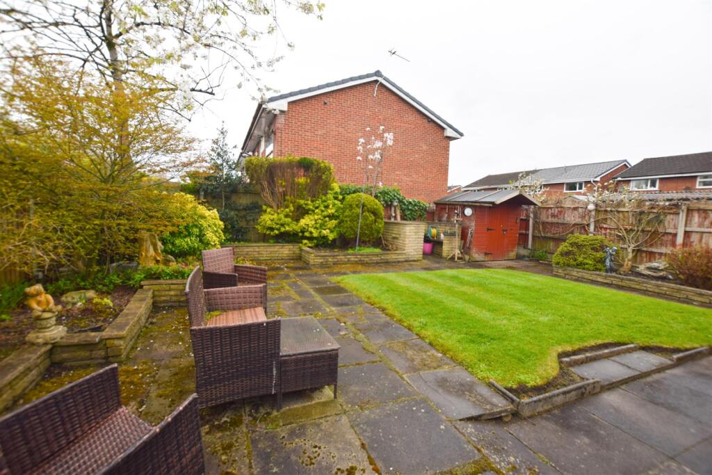 Andover Avenue, Alkrington, Middleton photo 2