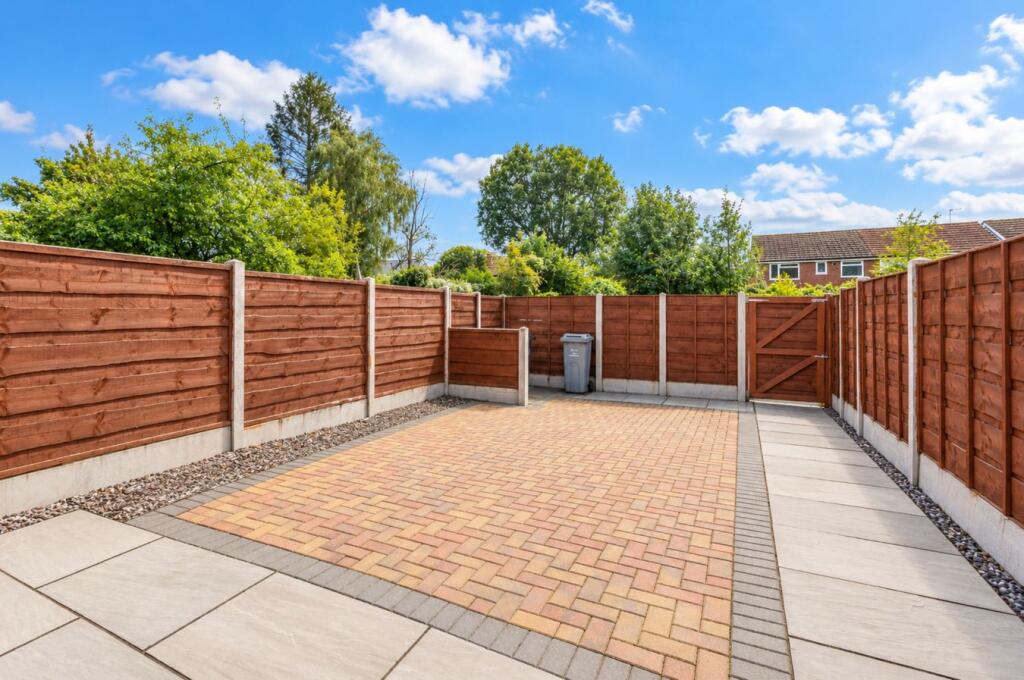Moorside Road, Flixton, Manchester, M41 photo 4