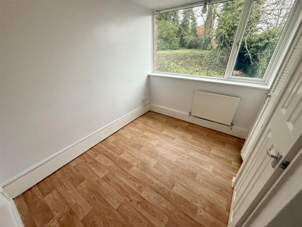 Additional image 8 of Park Avenue, Hockley